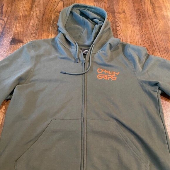 OAKLEY GRIPS Men's Zip Up Hoodie Sweatshirt Size XL XLarge Green Colored - Picture 1 of 7